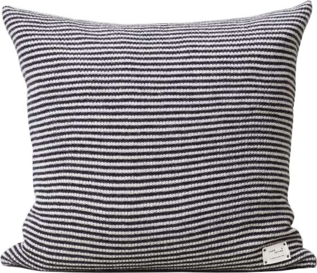 Form&Refine - Aymara Kissen - Rib Stripes