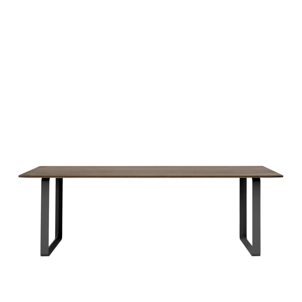 Muuto - 70/70 Tisch L - solid smoked oak - Gestell schwarz