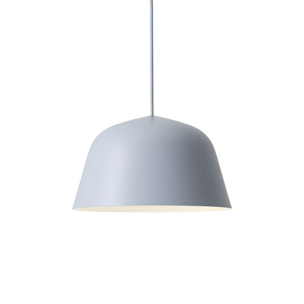 Muuto - Ambit Hängeleuchte - light blue - M