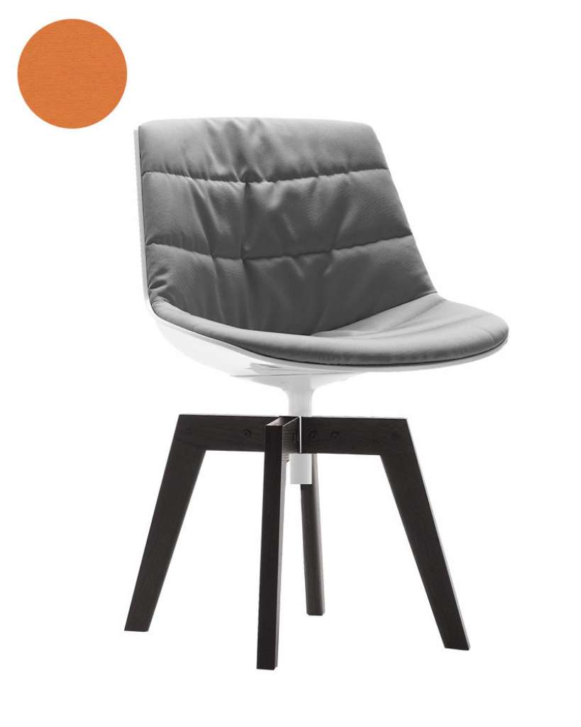 MDF Italia - Flow Drehstuhl gepolstert - Manila 564 orange - Schale weiß - Gestell Brauneiche - indoor