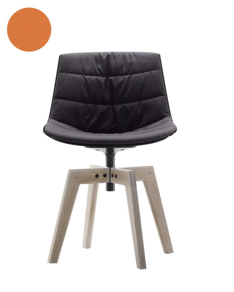 MDF Italia - Flow Drehstuhl gepolstert - Manila 564 orange - Schale schwarz - Gestell Bleicheiche - indoor
