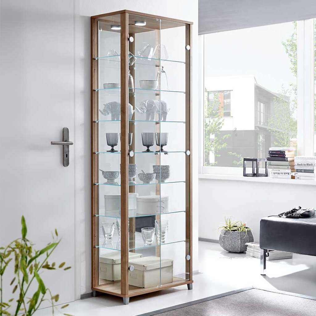 Glasvitrine in Nussbaumfarben LED Beleuchtung