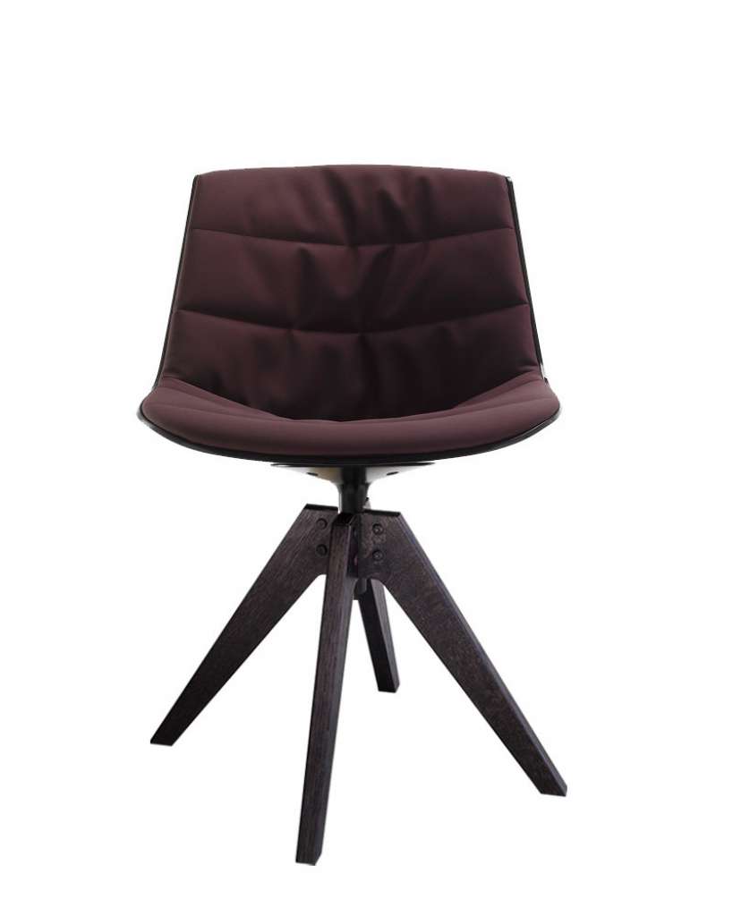 MDF Italia - Flow VN Drehstuhl gepolstert - Manila 654 bordeaux - Schale schwarz - Gestell Brauneiche - indoor