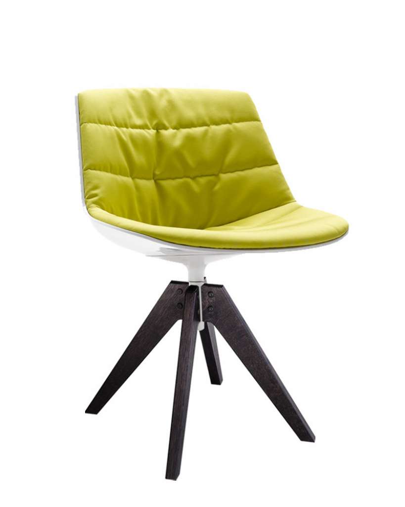 MDF Italia - Flow VN Drehstuhl gepolstert - Manila 432 limette - Schale schwarz - Gestell Brauneiche - indoor