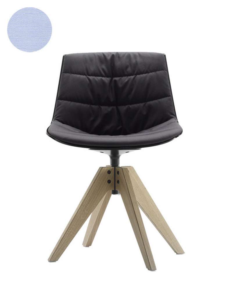 MDF Italia - Flow VN Drehstuhl gepolstert - Manila 734 hellblau - Schale weiß - Gestell Bleicheiche - indoor