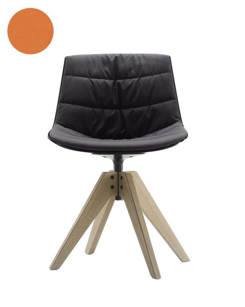 MDF Italia - Flow VN Drehstuhl gepolstert - Manila 564 orange - Schale schwarz - Gestell Bleicheiche - indoor