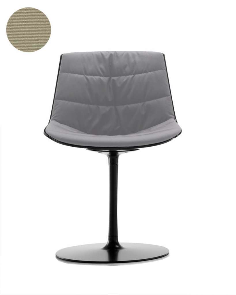 MDF Italia - Flow Tellerfuß-Drehstuhl gepolstert - Manila 223 beige -  Schale und Gestell schwarz - indoor