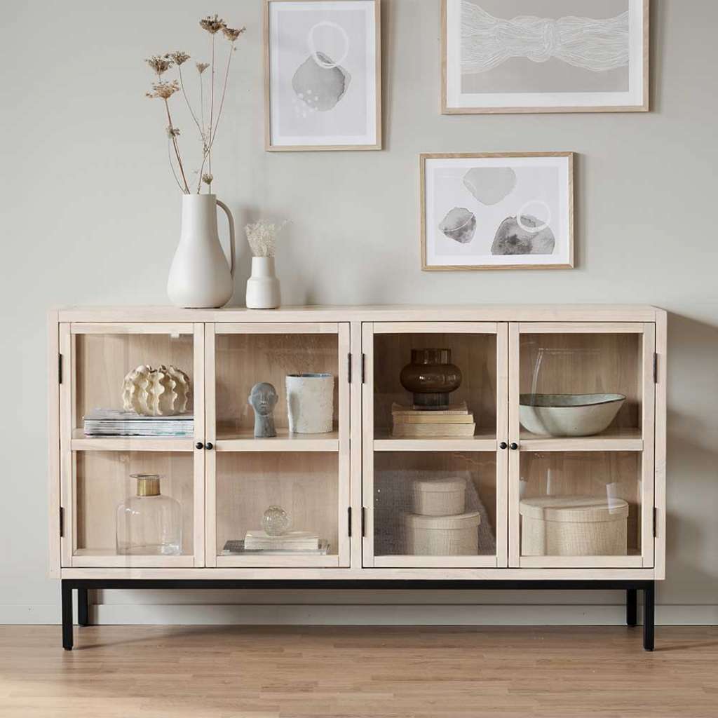 Sideboard in Eiche White Wash und Schwarz Glastüren