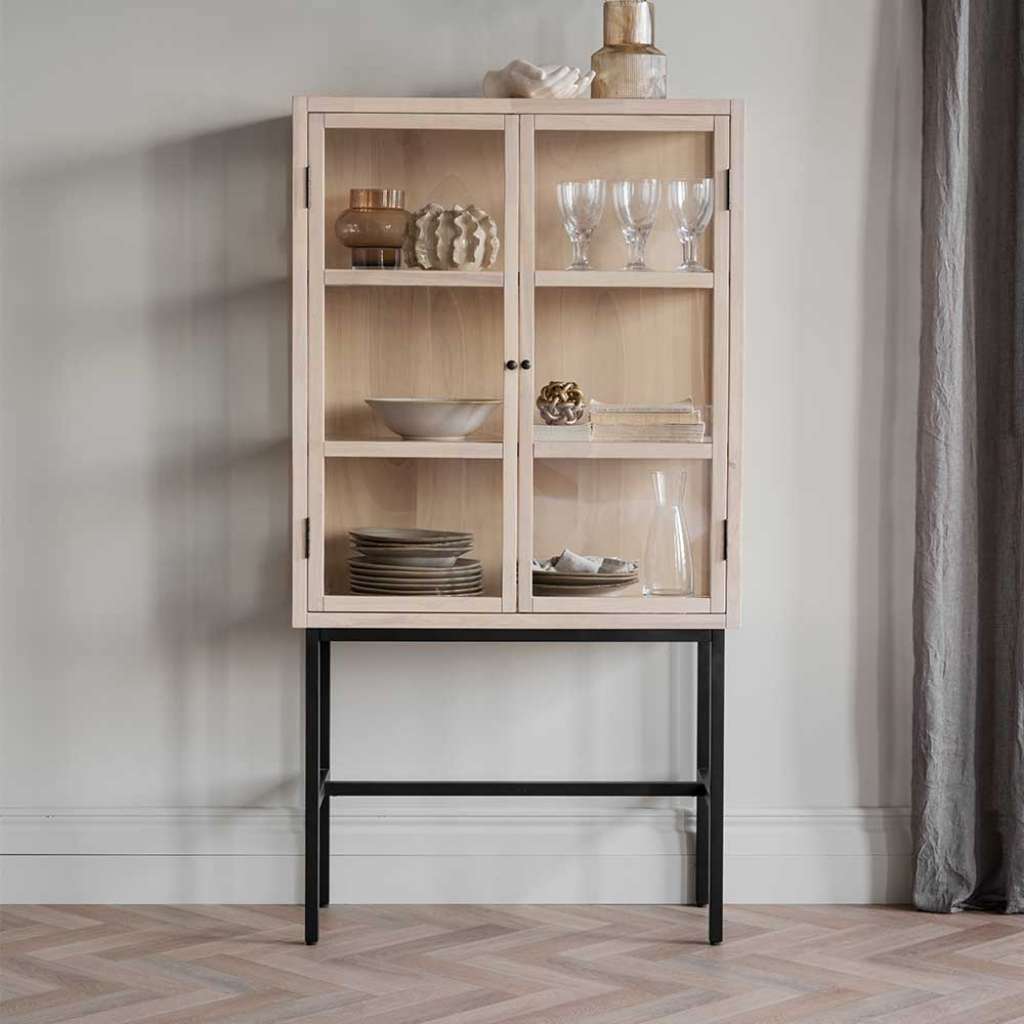 Esszimmervitrine in Eiche White Wash und Schwarz 160 cm hoch