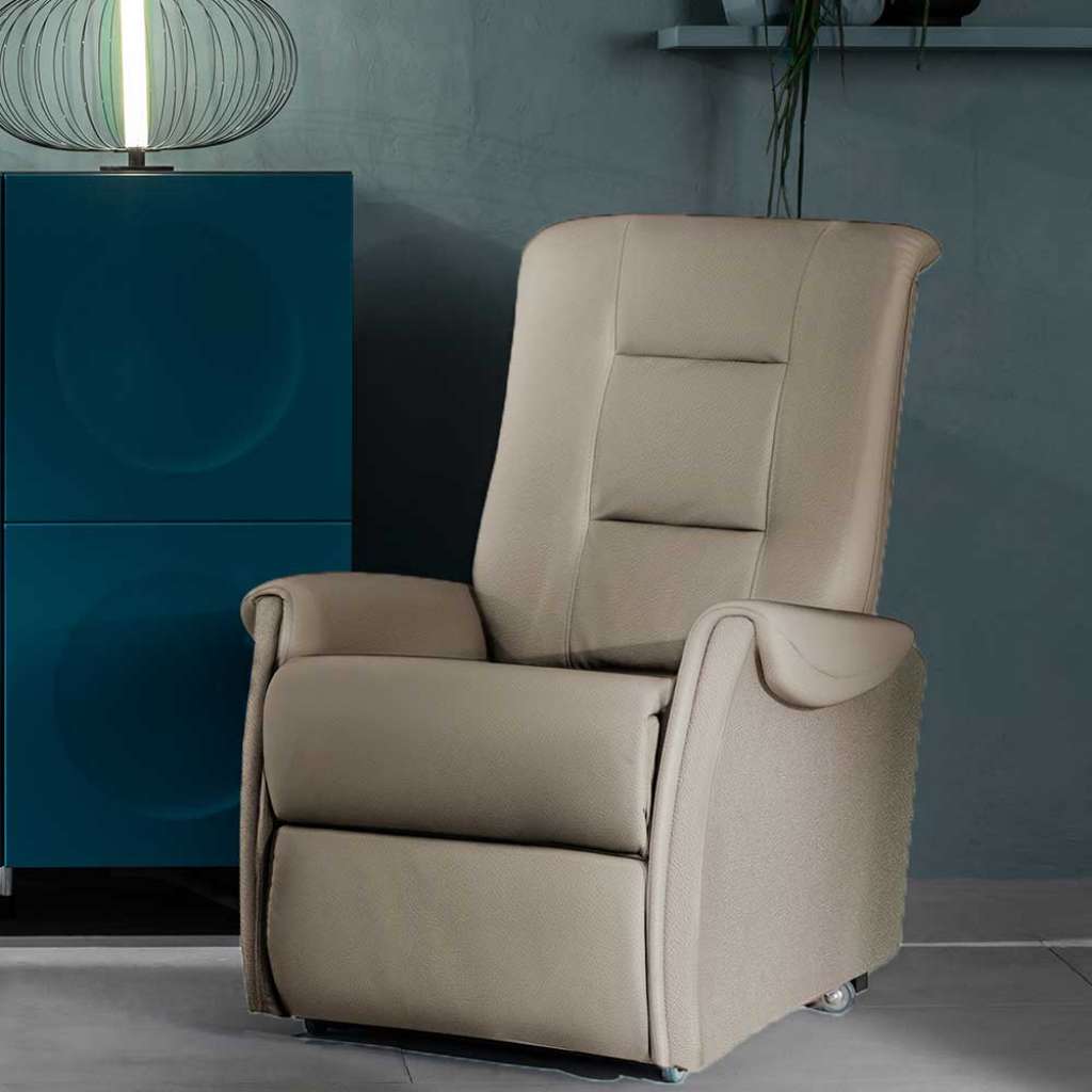 Relaxsessel in Beigegrau motorisierte Aufstehhilfe