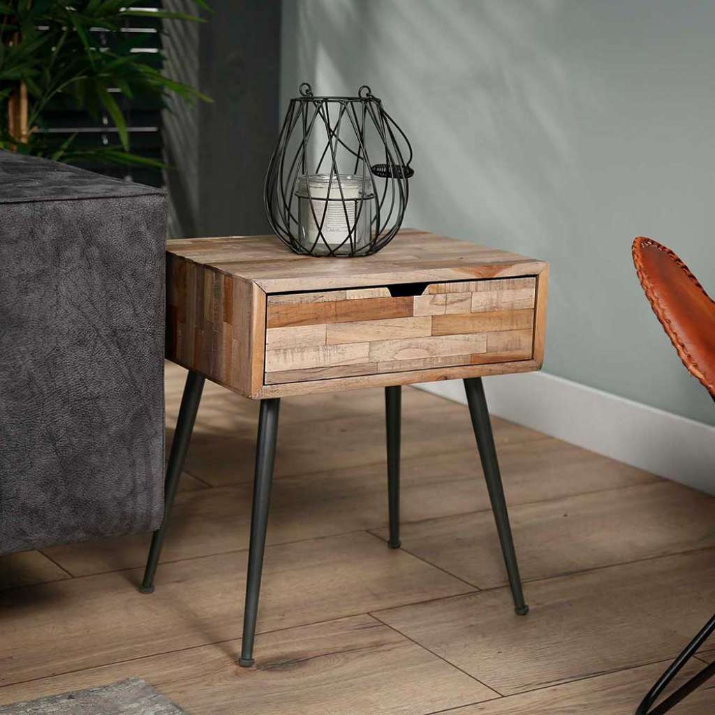 Nachttisch Kommode in Holz Grey Wash Vierfußgestell aus Metall