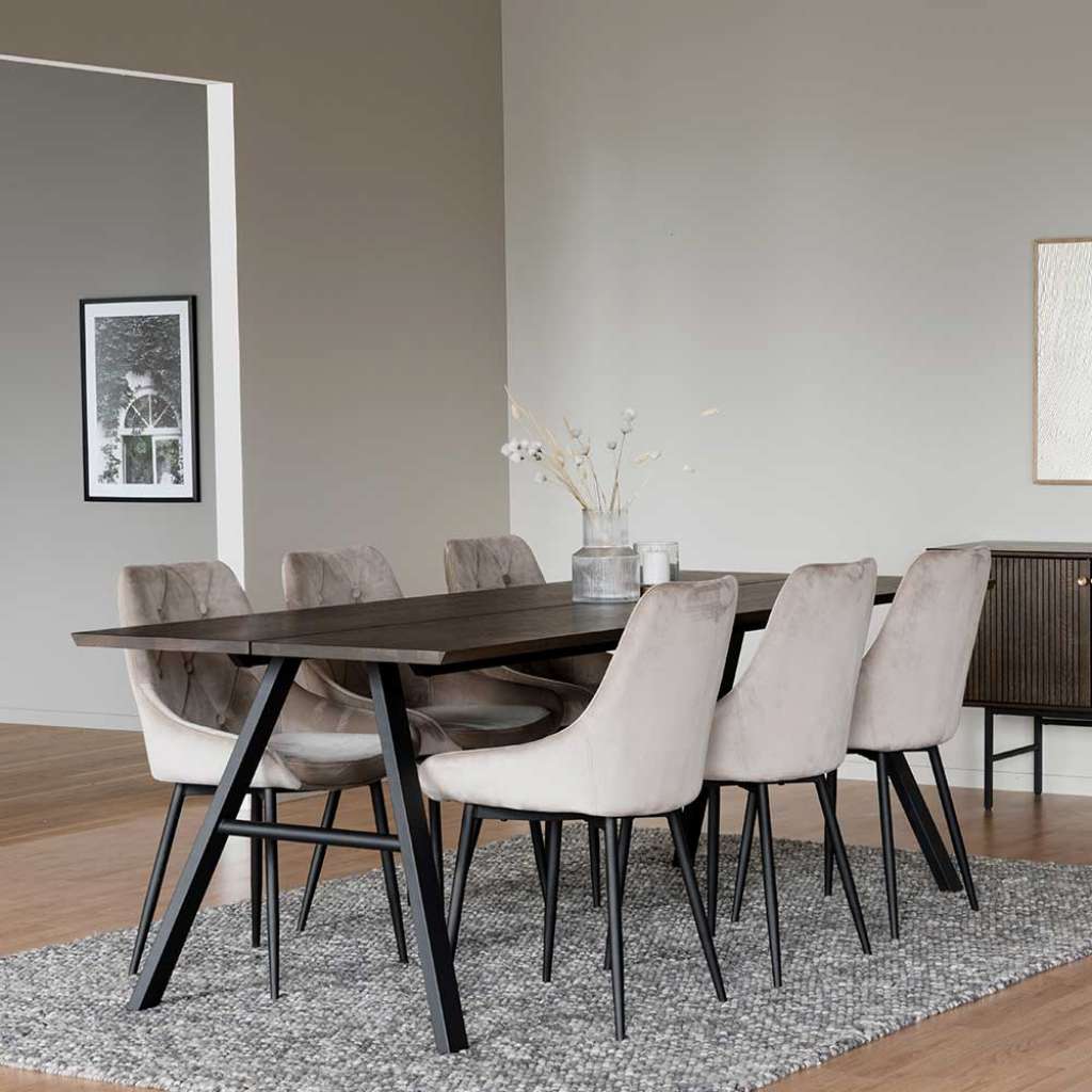 Esszimmerkombination in Beige Wildeiche dunkel Schwarz sechs Stühle (siebenteilig)