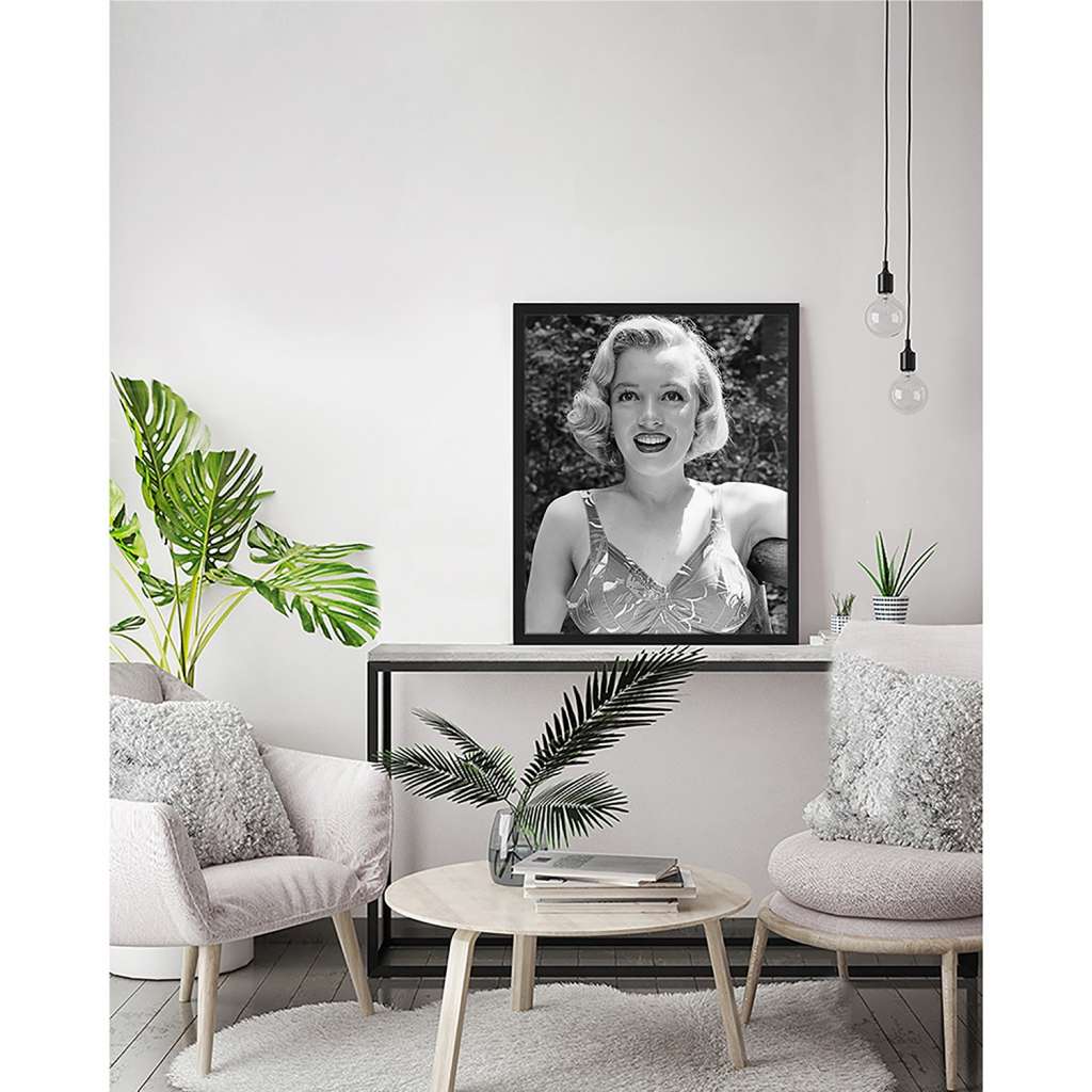 home24 Bild Young Marylin
