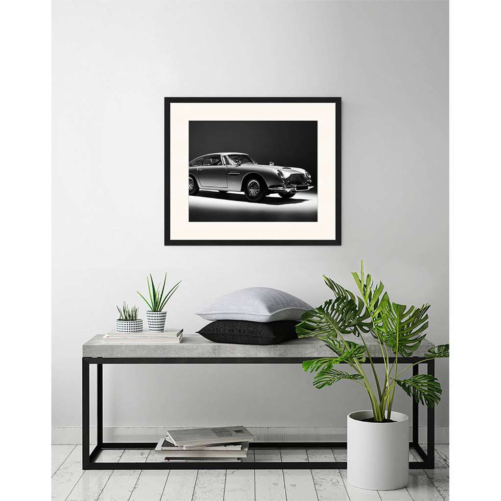 home24 Bild Aston Martin B5
