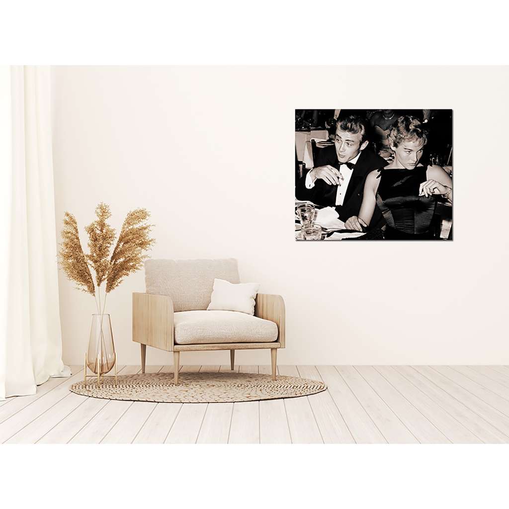 home24 Bild JD with girlfriend I
