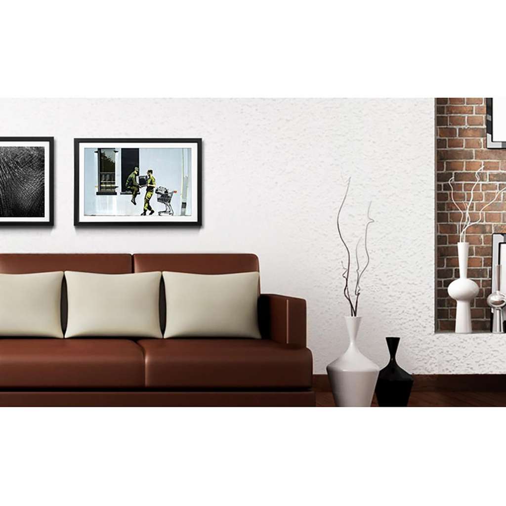 home24 Bild TV Loving Army