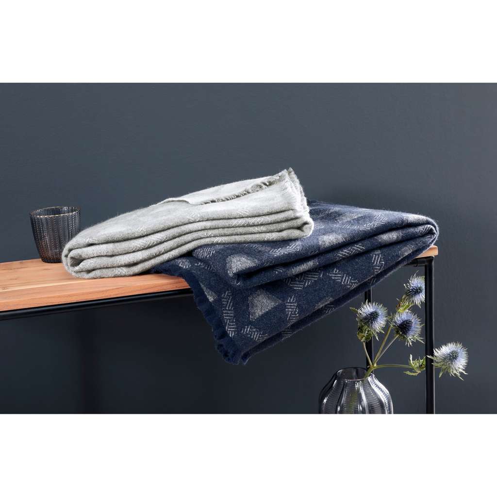 home24 Plaid Shadow
