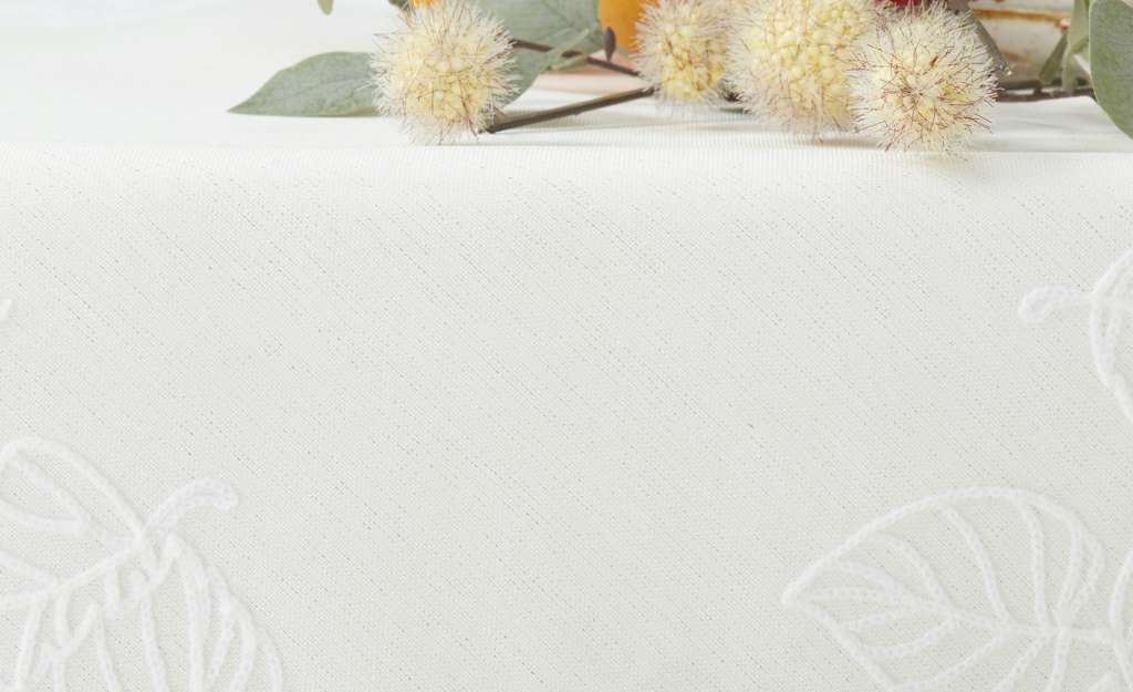 Mitteldecke  Herbstblätter ¦ weiß ¦ 100% Polyester Heimtextilien > Tischwäsche > Tischdecken - Höffner