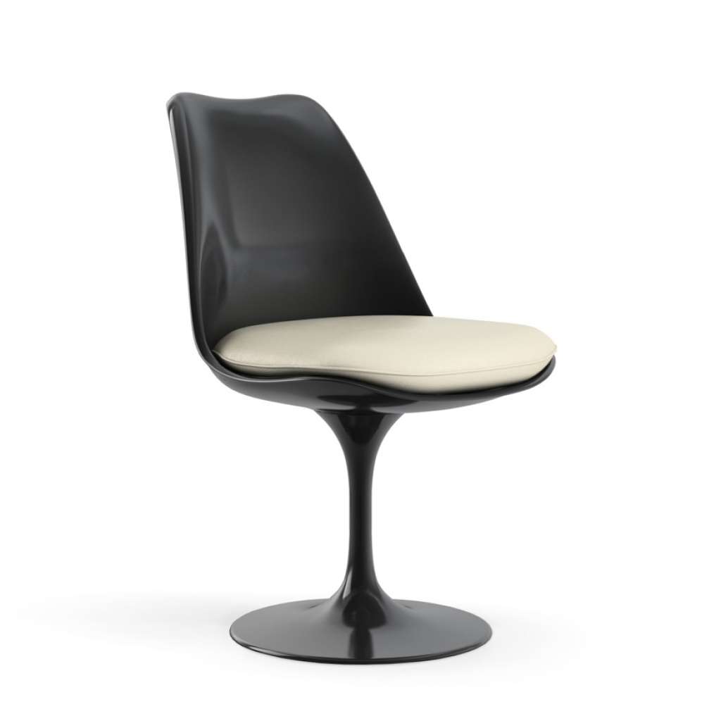 Knoll International - Saarinen Tulip Stuhl - Bezug Vinyl White - Gestell schwarz - Sitzkissen - indoor