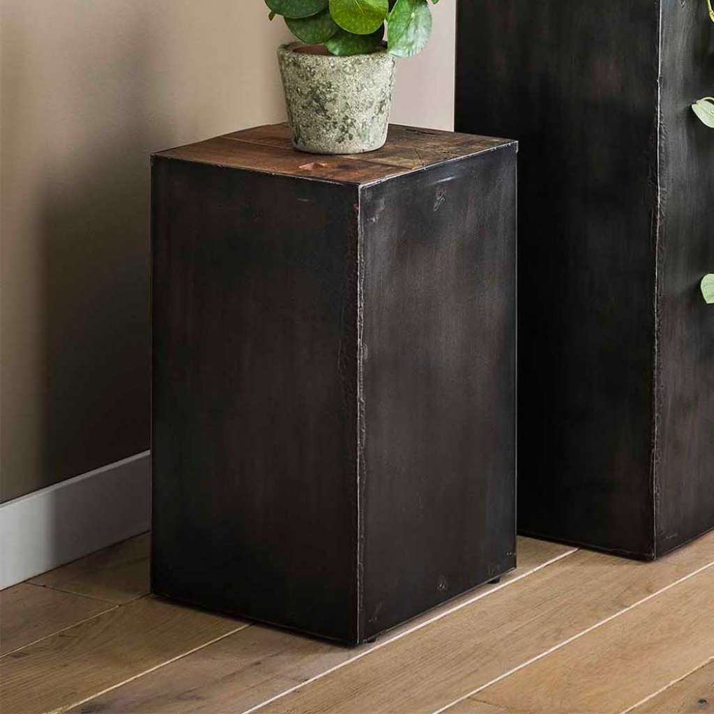 Industriestil Blumentisch aus Hartholz Metall