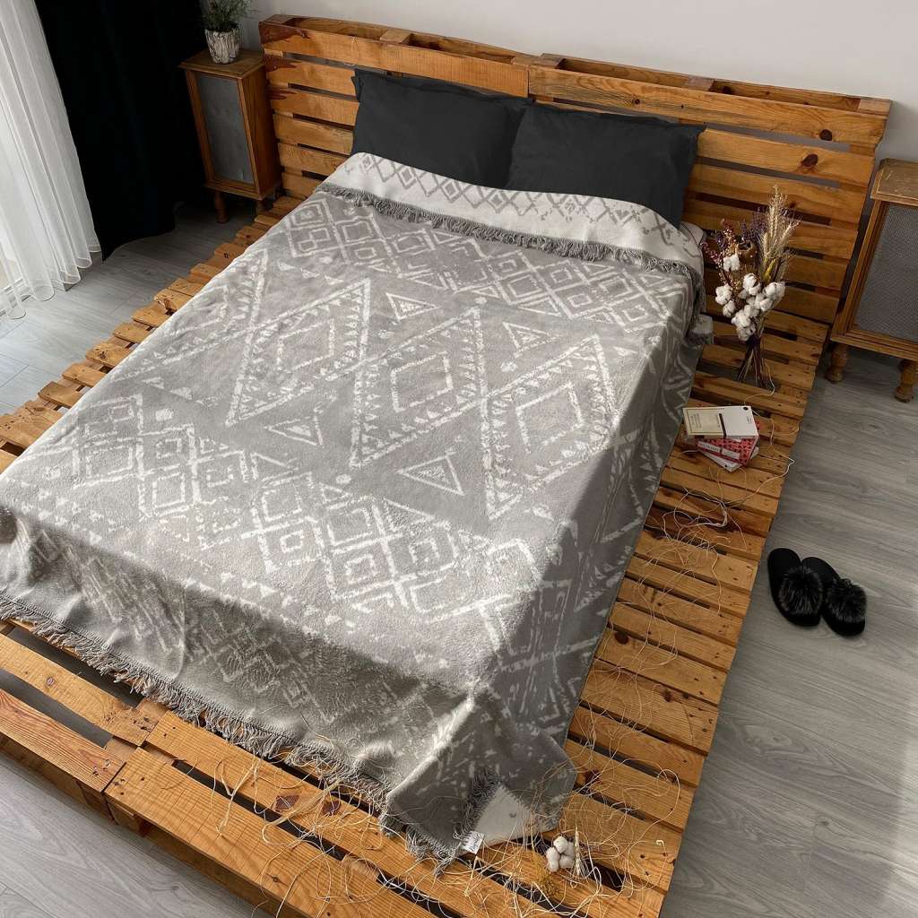home24 Plaid Ewi