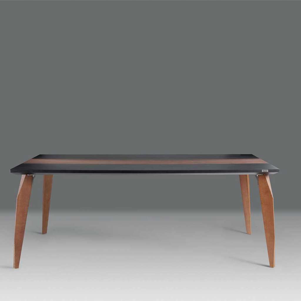 Designesstisch in Nussbaumfarben Schwarz