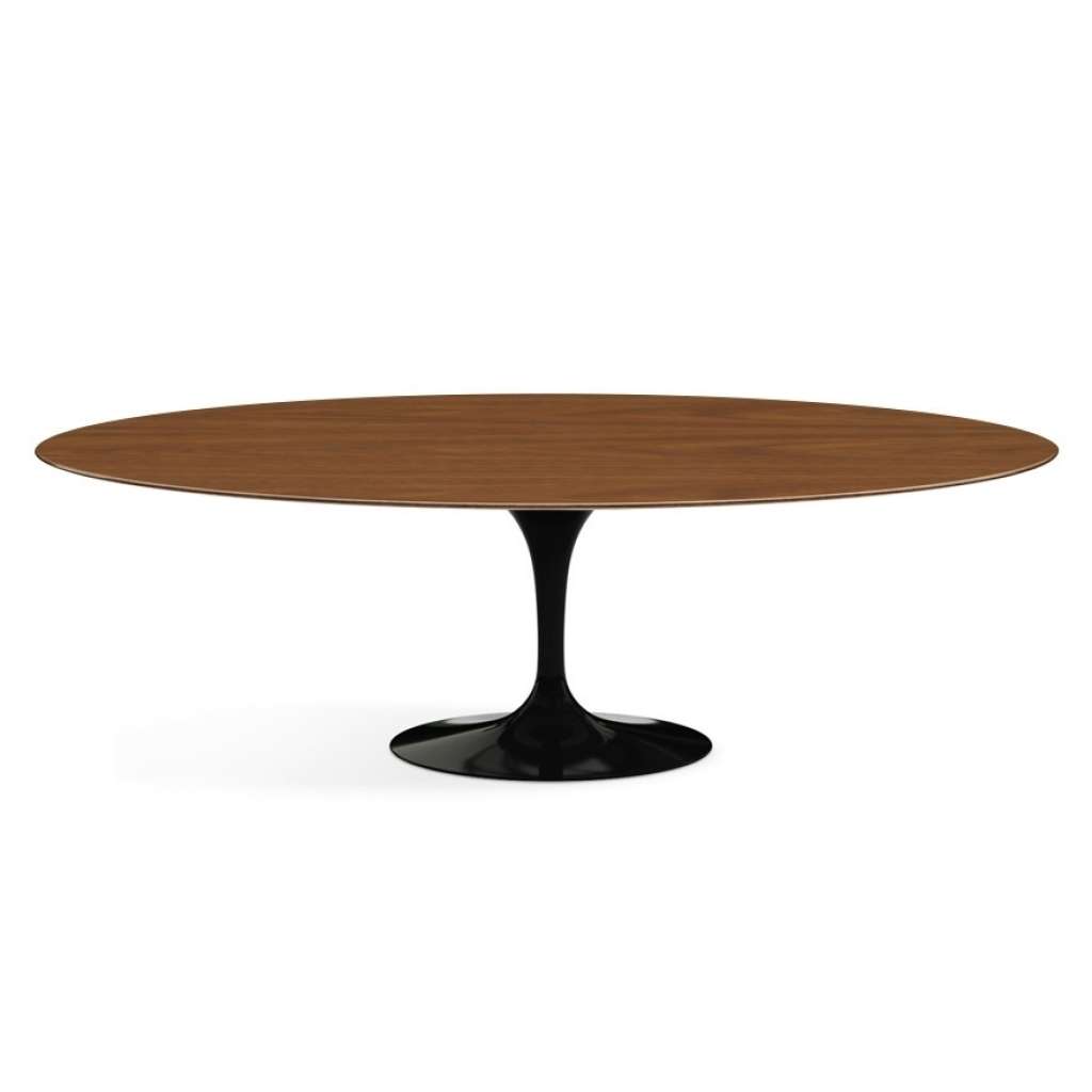 Knoll International - Saarinen Esstisch - oval - 244x137x74 - Walnuss Furnier - Säulenfuß schwarz - indoor