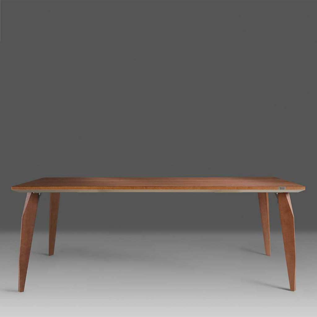 Esszimmertisch in Nussbaumfarben Kante Nickelfarben