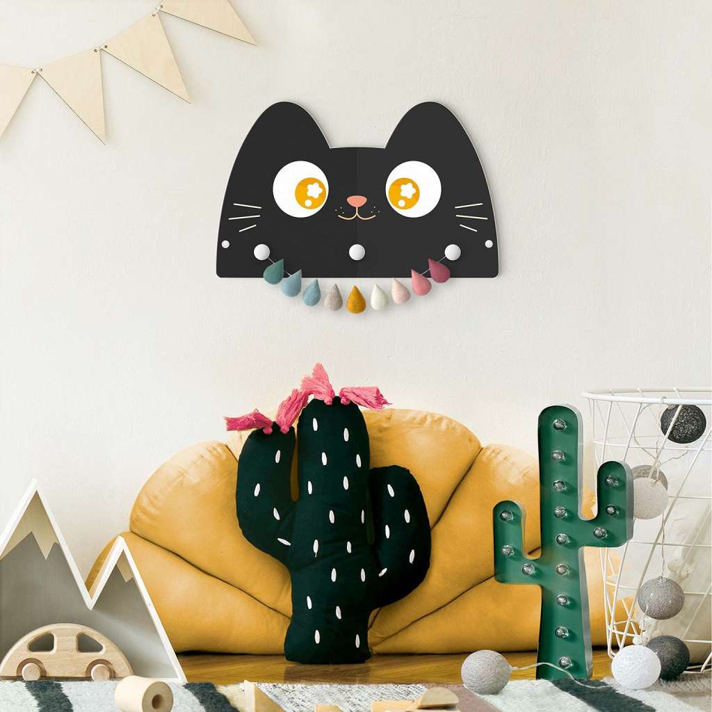 home24 Kindergarderobe Frau Katze