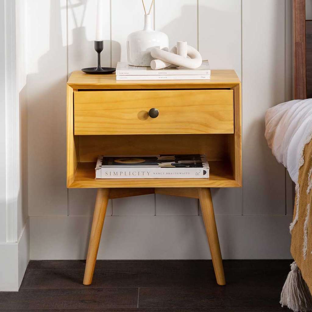 Nachtschränkchen im Mid Century Stil Kiefer Massivholz