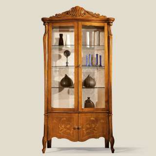 Barocke Esszimmer Vitrine in Nussbaumfarben Glastüren