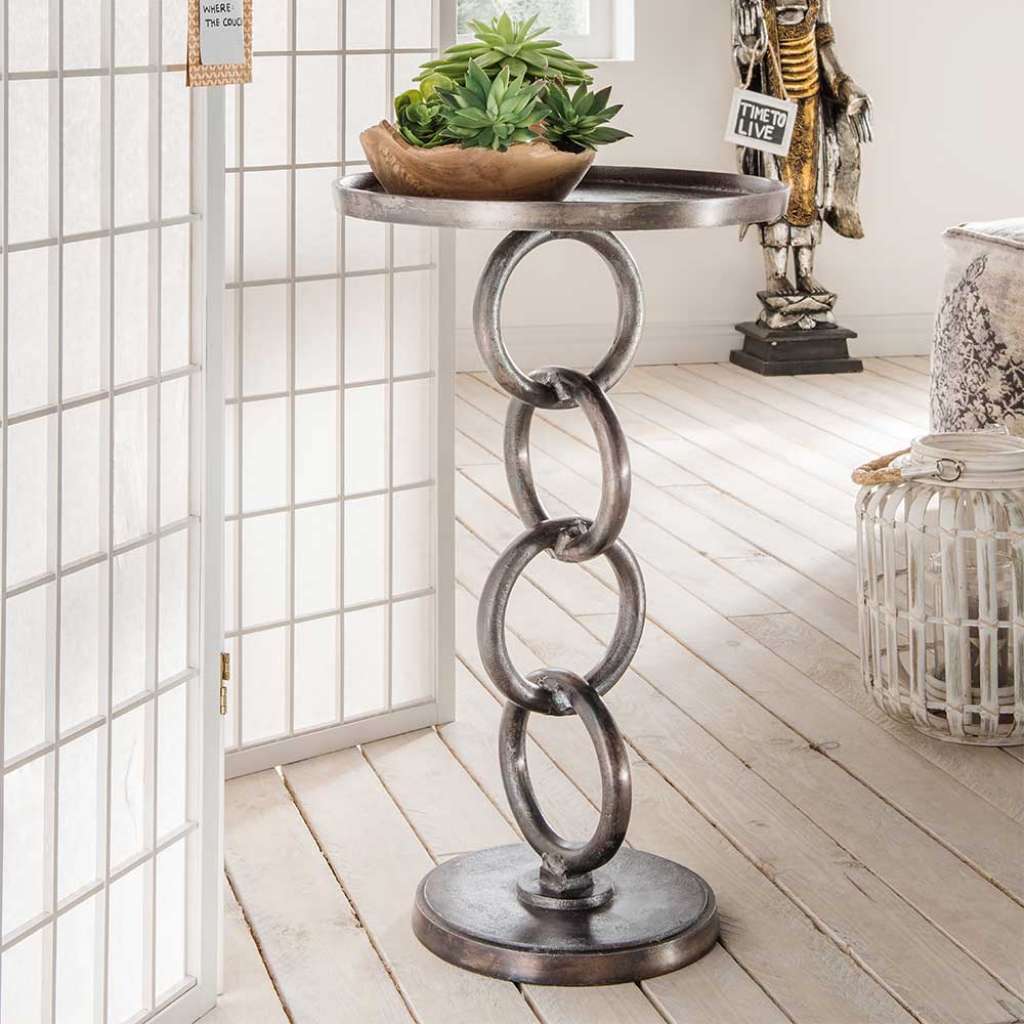 Beistelltisch ausgefallen aus Aluminium Industrie und Loft Stil