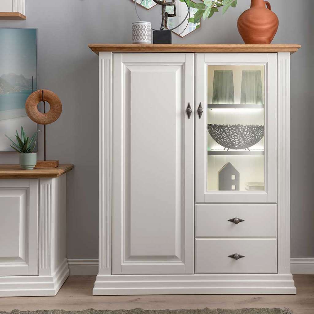Landhaus Highboard in Weiß und Eichefarben zwei Schubladen und Türen