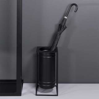 Schwarzer Schirmständer aus pulverbeschichtetem Stahl Skandi Design