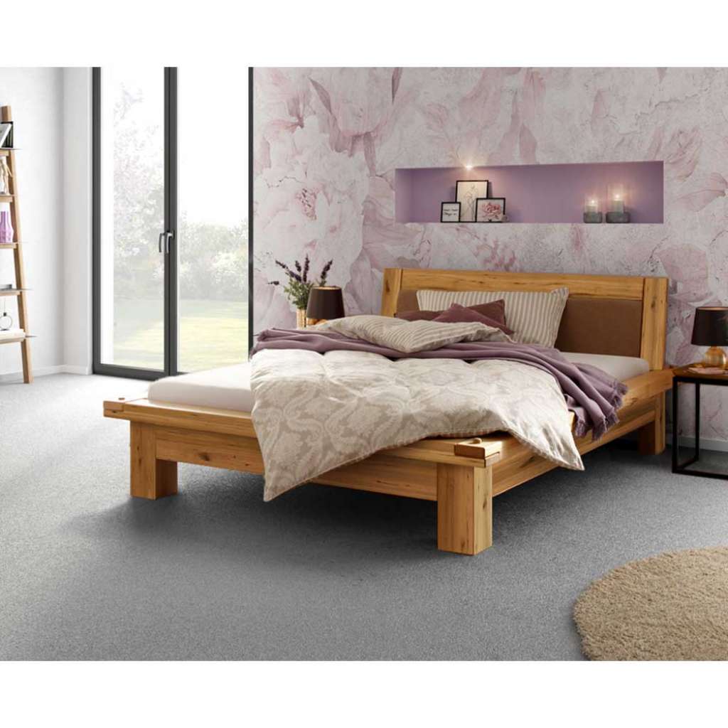 Massivbett Wildeiche mit gepolstertem Kopfteil Holzstärke ca. 38 mm
