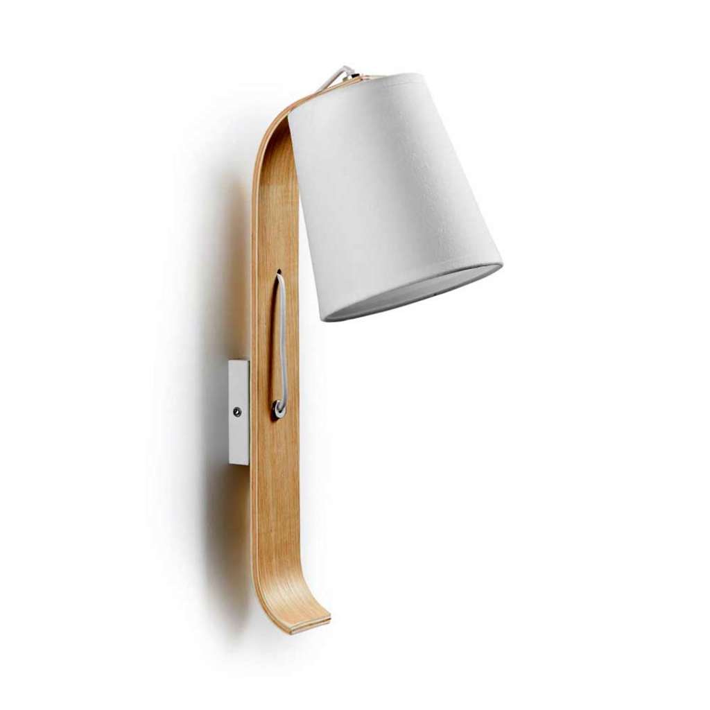 Kleine Wandleuchte im Skandi Design Weiß und Eichefarben