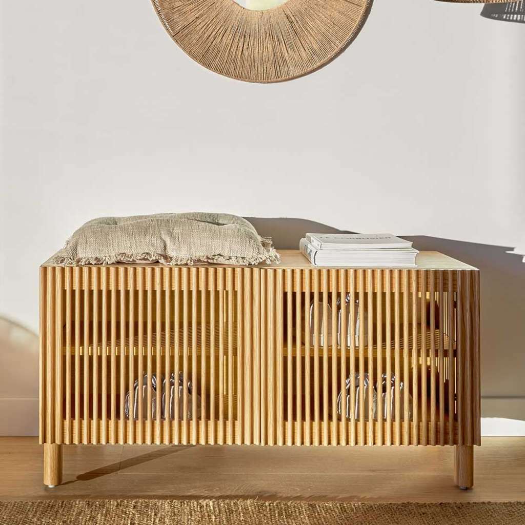 Garderobenschuhschrank im Skandi Design Eichefarben