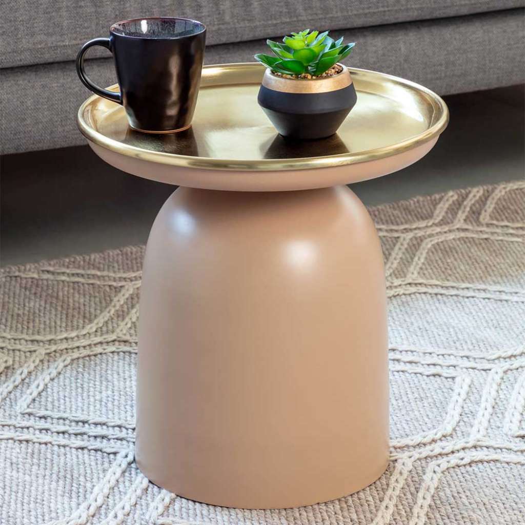 Beistelltisch Couch in Goldfarben und Beige Metall Oberfläche