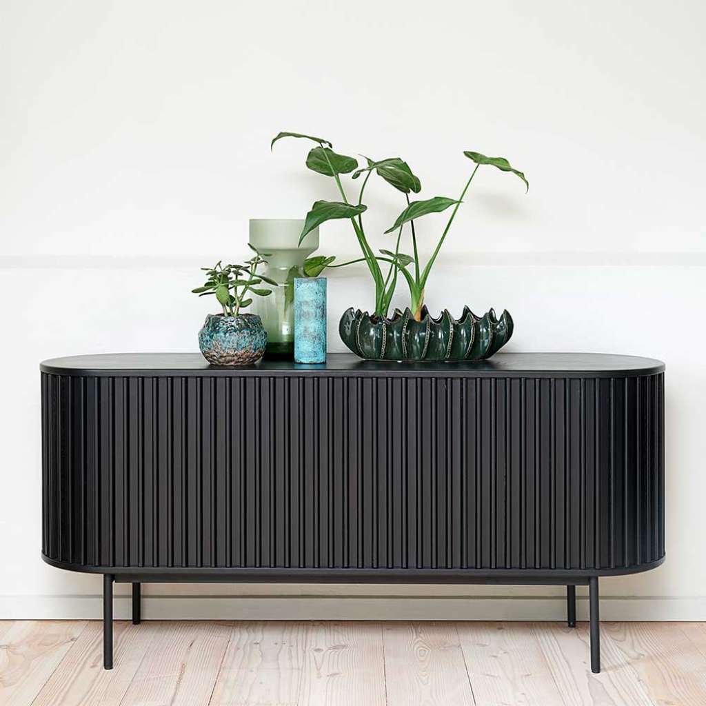 Esszimmerkommode in Schwarz im Skandi Design Schiebetüren