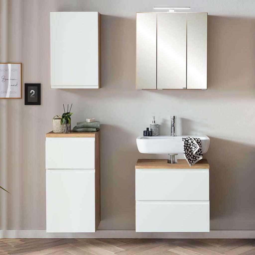 Vierteiliges Badmöbel Set mit LED Beleuchtung 148 cm hoch (vierteilig)