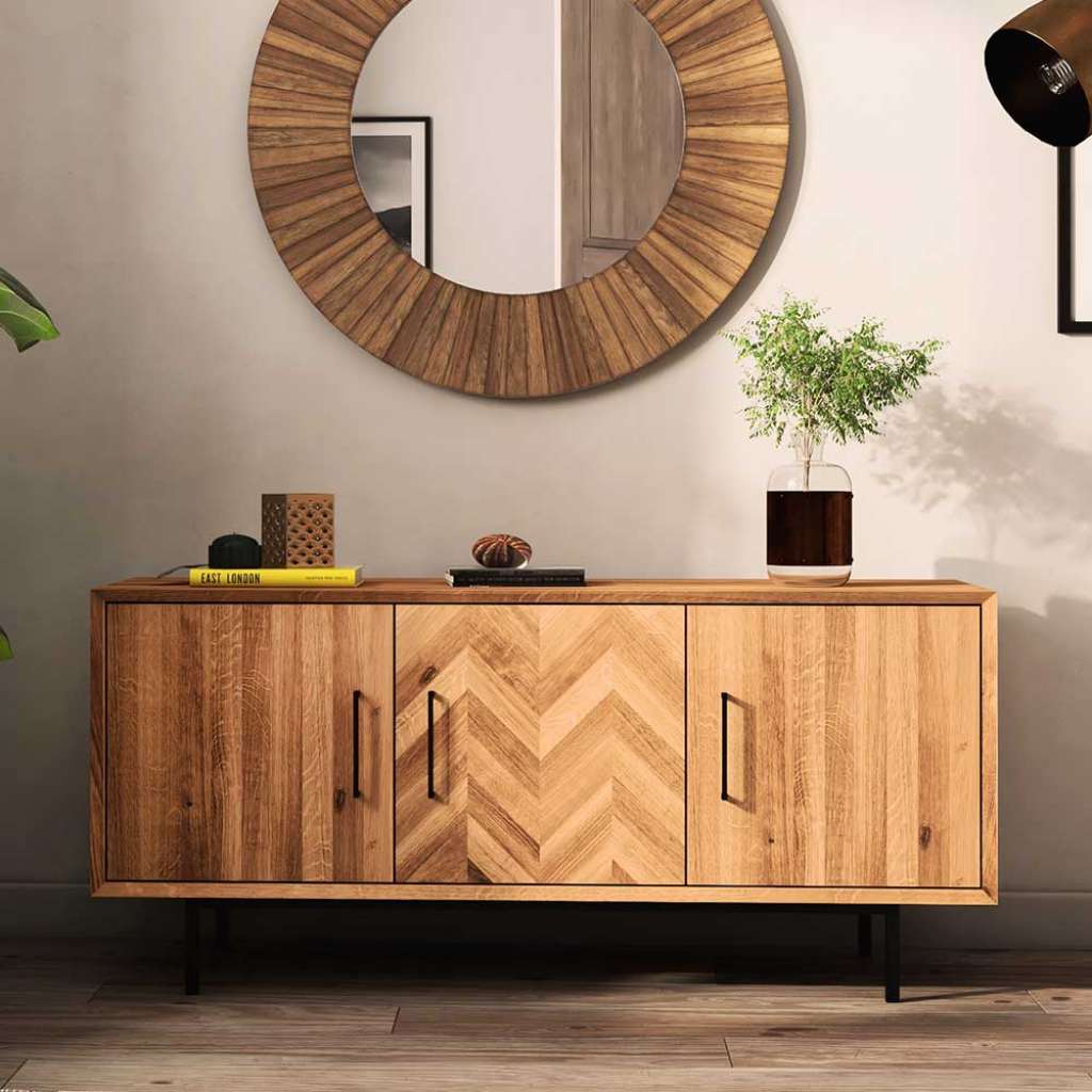 Sideboard Wildeiche geölt mit 3 Drehtüren Vierfußgestell aus Metall