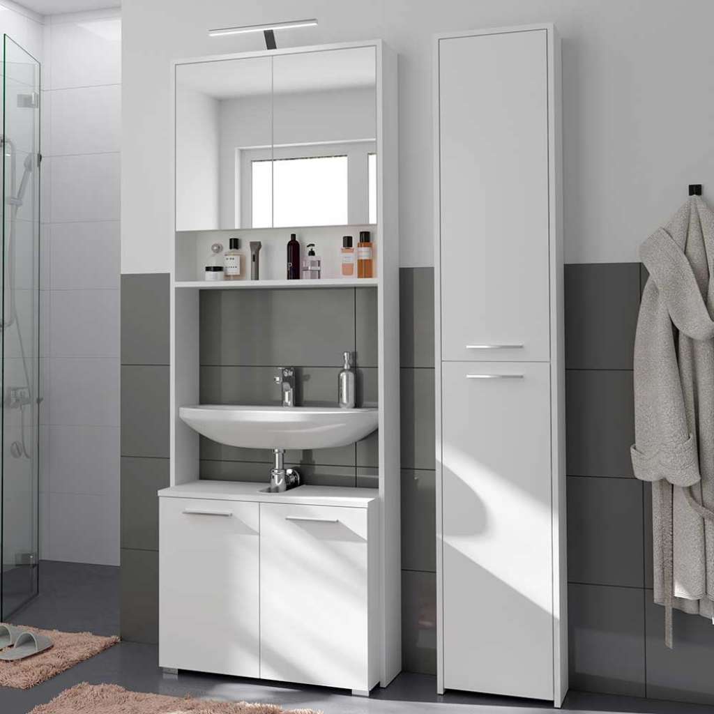 Weiße Badmöbel mit Umbauschrank in modernem Design wahlweise beleuchtet (dreiteilig)