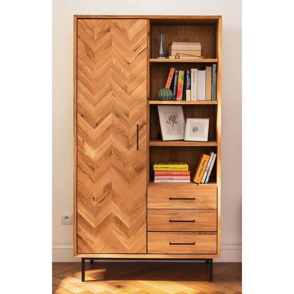 Wildeiche Schrank massiv im Skandi Design 176 cm hoch - 97 cm breit