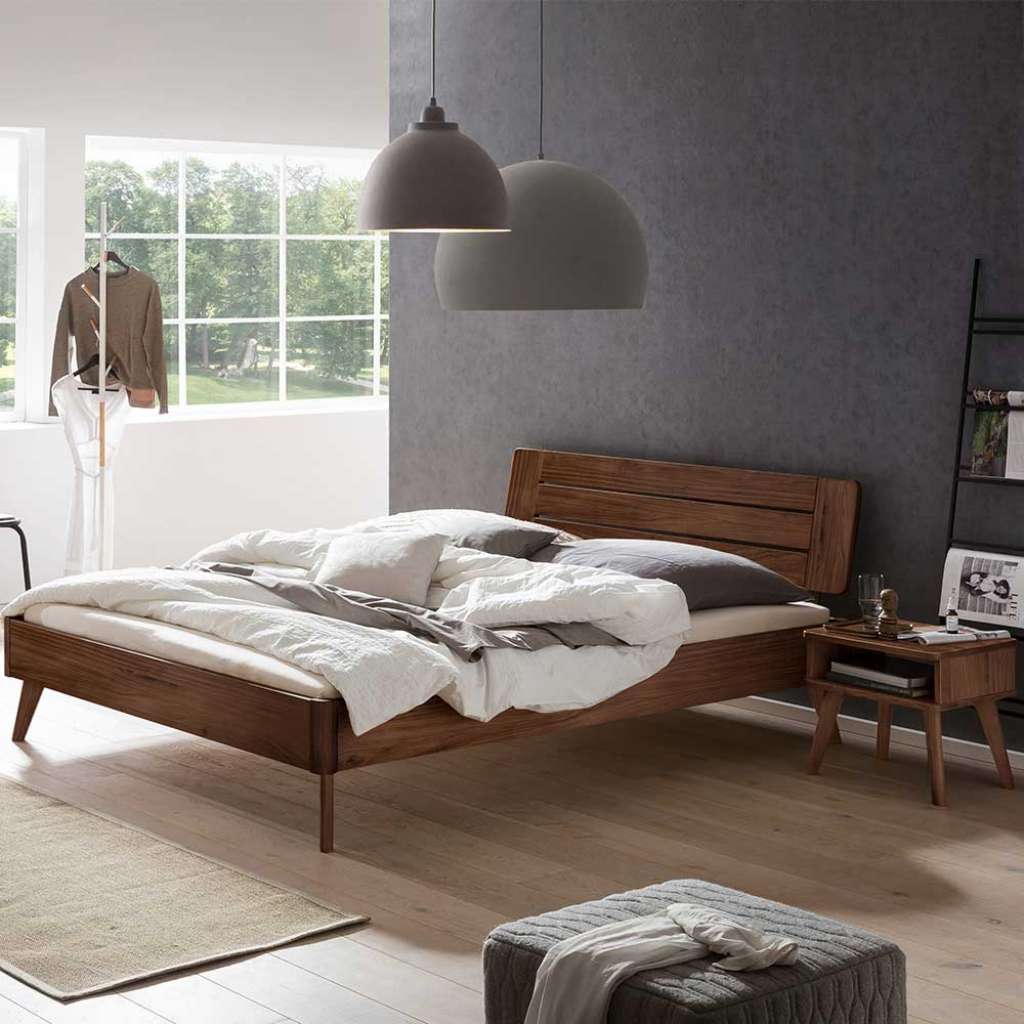 Nussbaumholz Bett 140x200 cm in modernem Design auch mit Nachtkommode