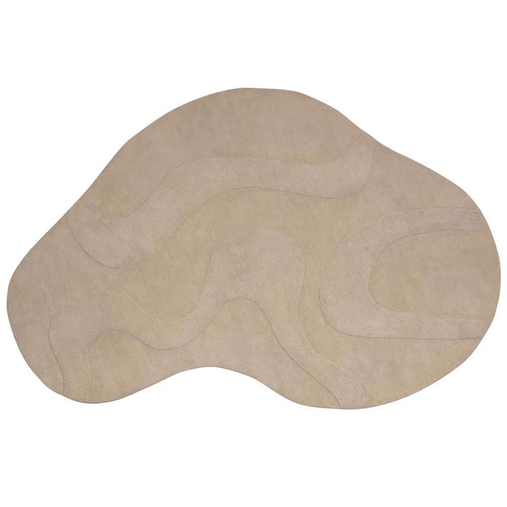 Teppich organische Form in Cremeweiß Skandi Design