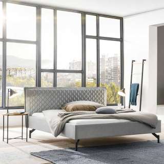 Polster Bett Stoff Grau 140x200 cm Liegefläche Vierfußgestell aus Metall