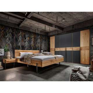 Schlafzimmer Möbel aus Wildeiche Massivholz und Metall Industry Stil (vierteilig)