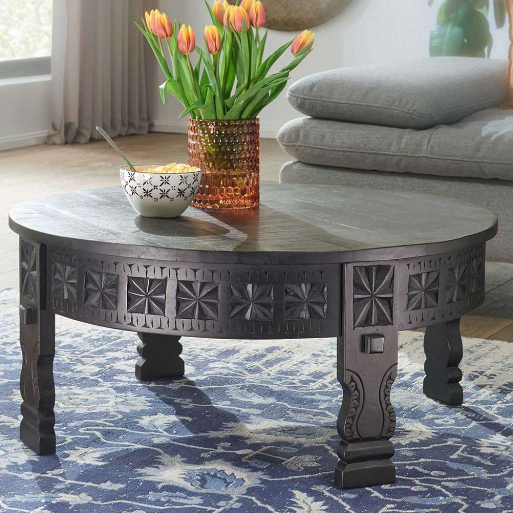 Orientalischer Couchtisch in schwarz lackiert runder Tischplatte