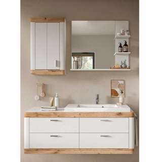 Badmöbel mit Waschbecken in modernem Design 133 cm breit (dreiteilig)