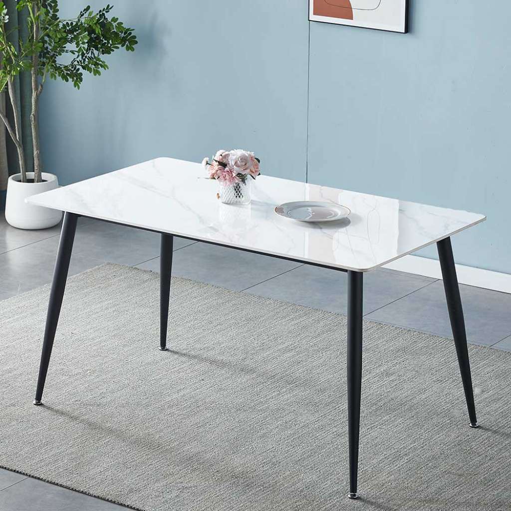 Küchen Tisch mit Hochglanzplatte in Weiß Schwarz